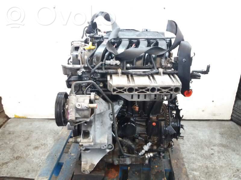 Двигатель   F4PC770