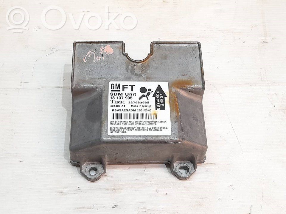 Airbag control unit/module   13137905,327963935