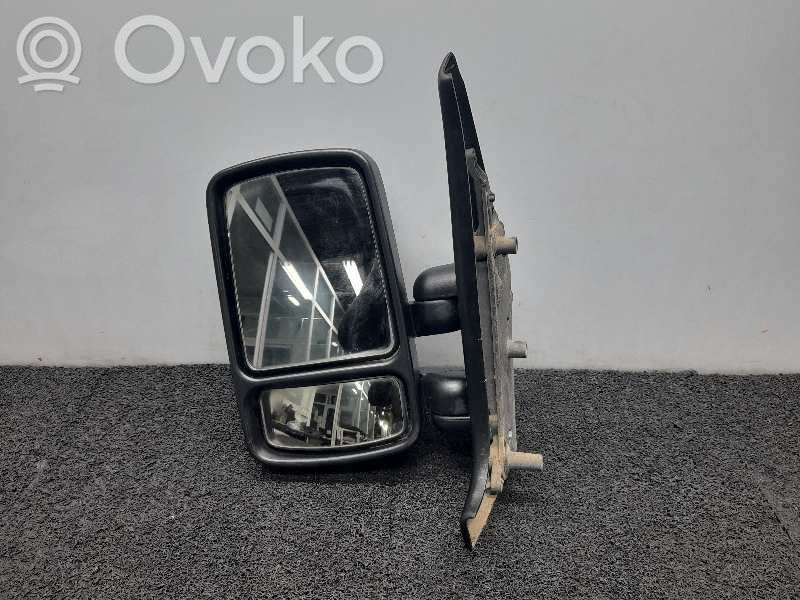 Front door electric wing mirror