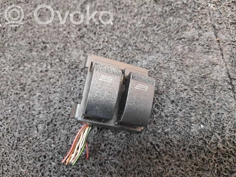 Przyciski szyb   8L0959851