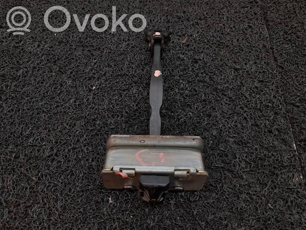 Mazda CX-30 Muu tavarahyllyn osa 