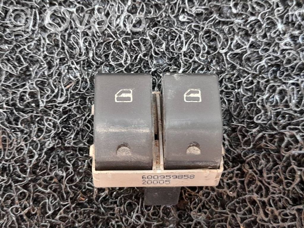 Electric window control switch   6Q0959858