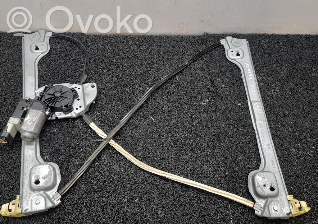 Peugeot 1007 Manualny podnośnik szyby drzwi przednich 