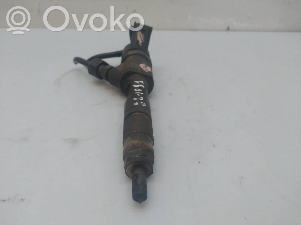 Wtryskiwacz paliwa   0445110230