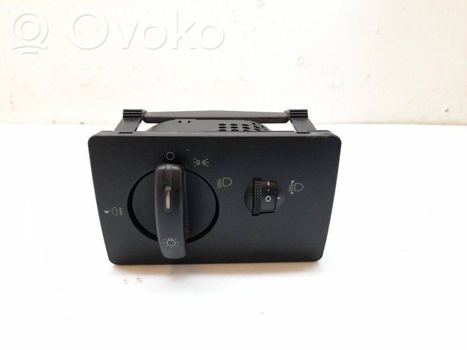 Interruptor de control del panel de luces   6S6T13A024EA