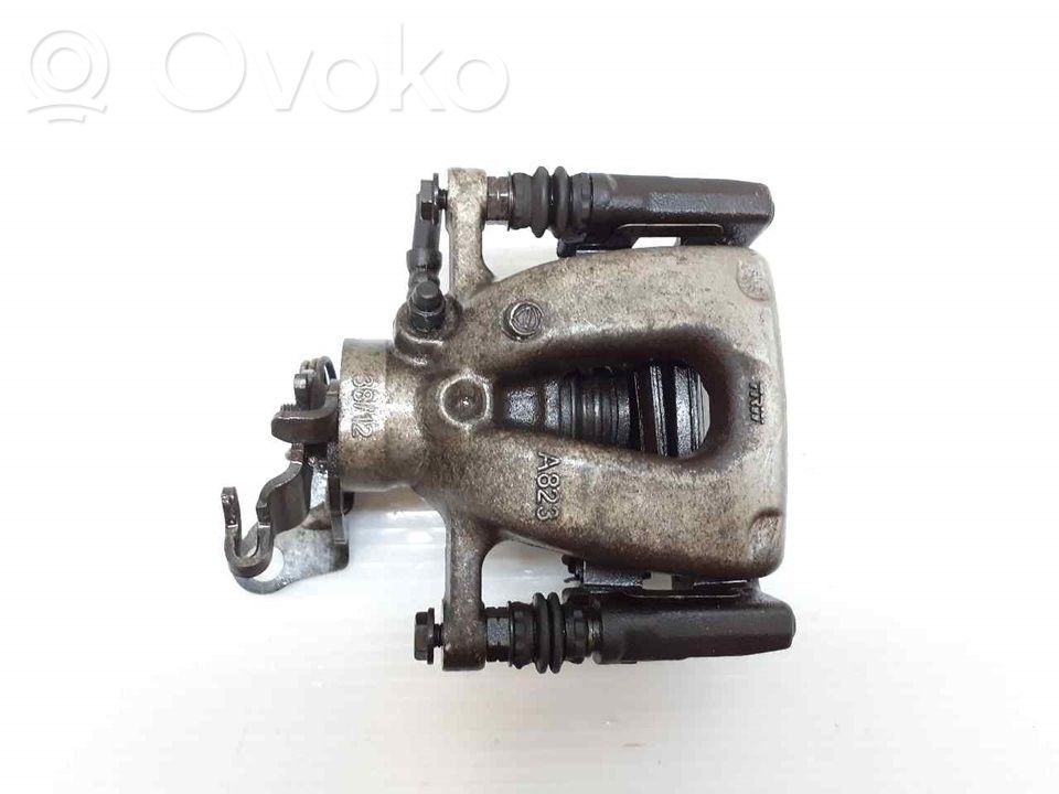 Alfa Romeo 159 Supporto della pinza del freno posteriore 