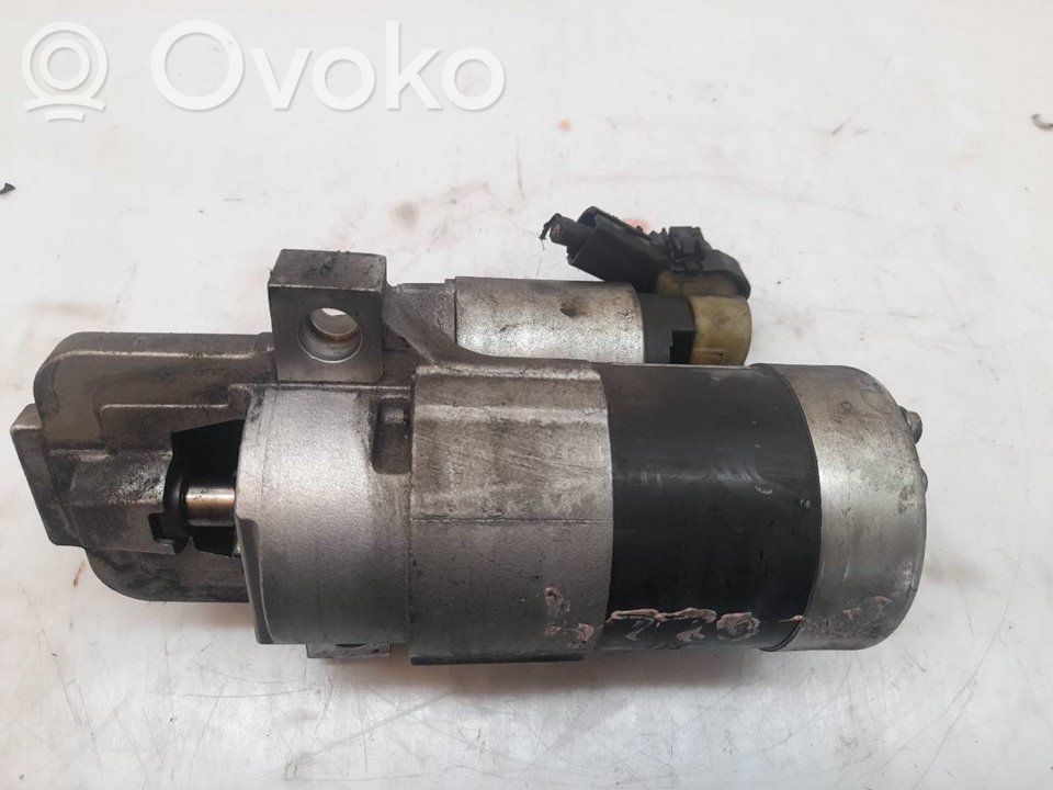 Motor de arranque   M000T90981