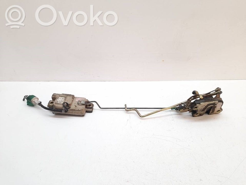 Opel Monterey Etuoven lukko 