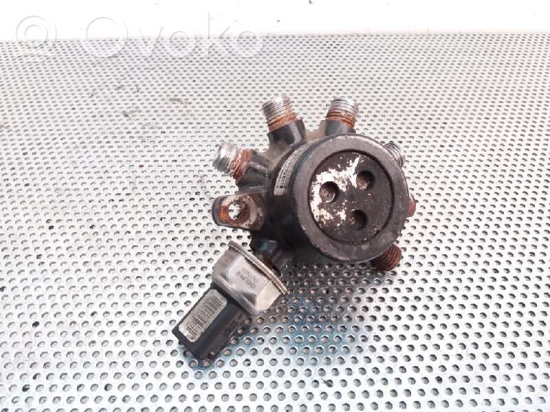 Rampa inyectora   R9144Z020D,1S4Q9D280AD