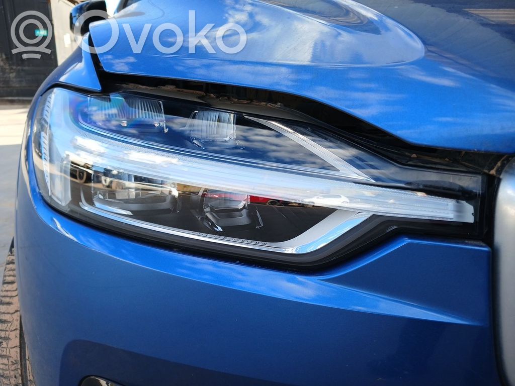 Volvo XC60 Scheinwerfer 