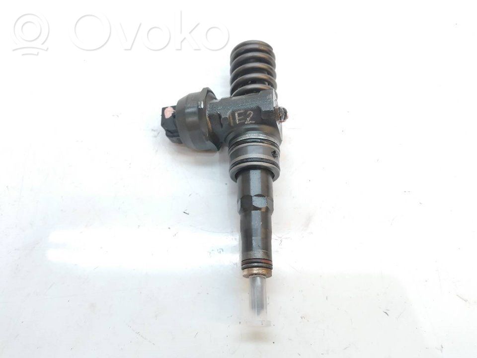 Inyector de combustible   0414720313,038130073BN,BOSCH