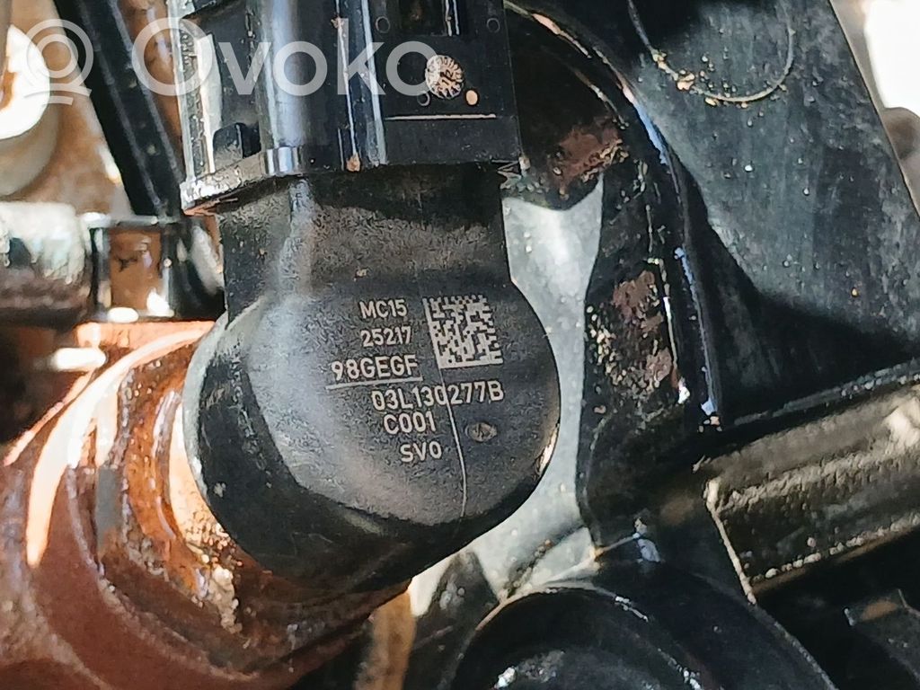 Inyector de combustible   03L130277B