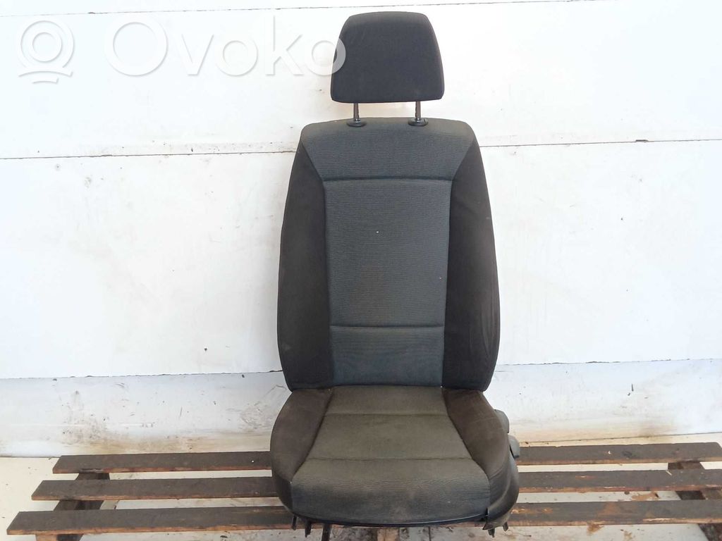 Asiento delantero del conductor