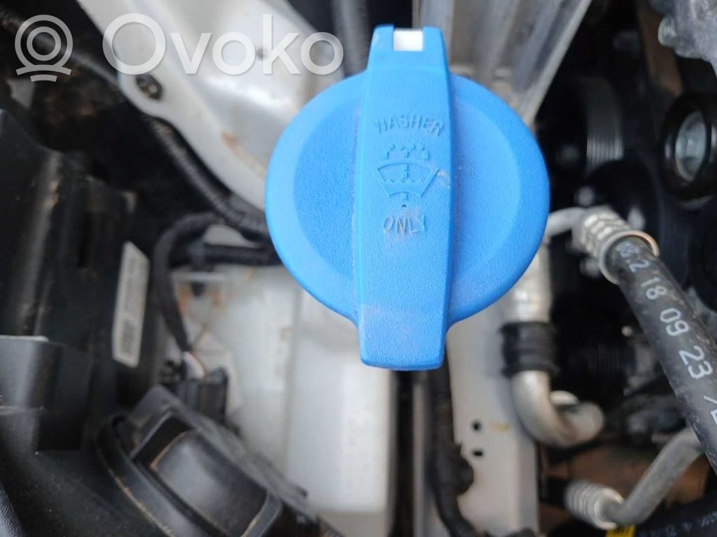 Hyundai i30 Réservoir de liquide lave-glace