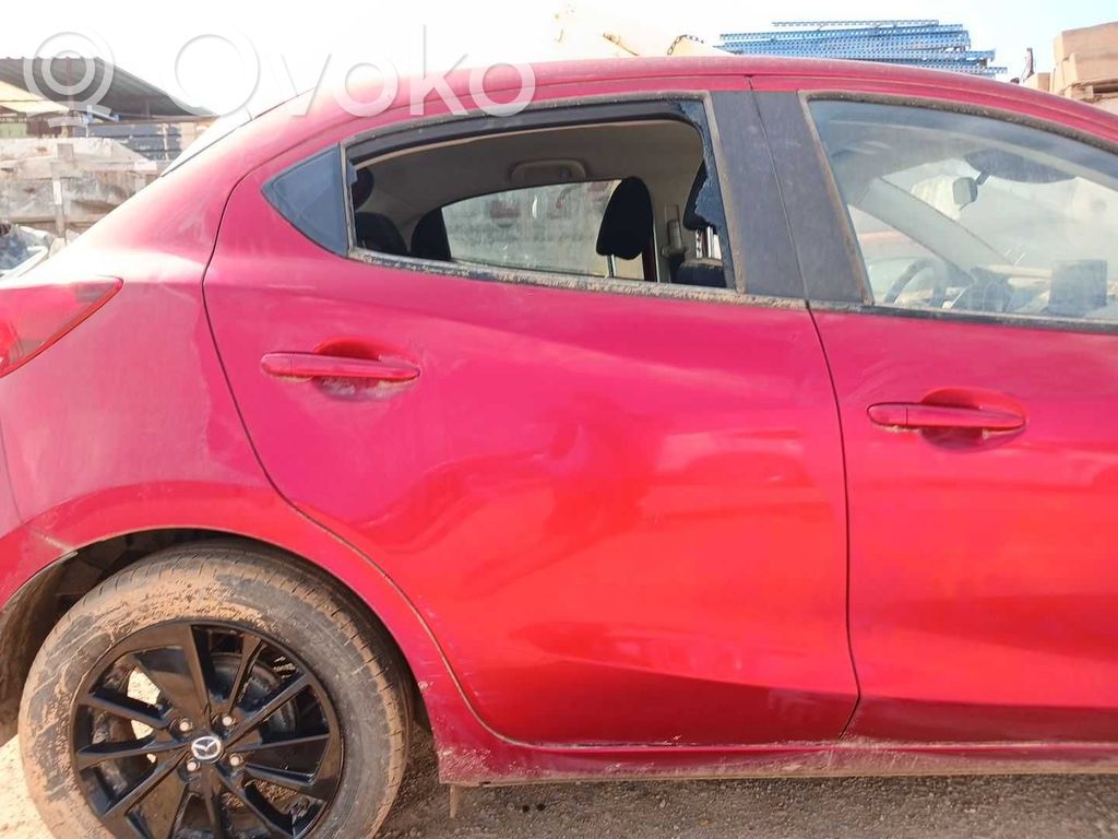 Mazda 2 Puerta trasera