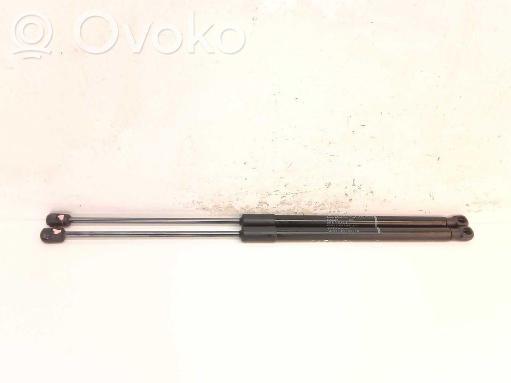 Volkswagen Taigo Vérin de capot arrière