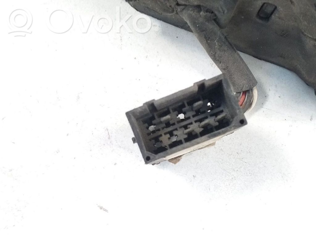 Etuoven sähköinen sivupeili   E1010480