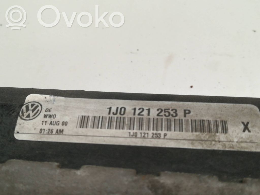 Radiatore di raffreddamento   1J0121253P