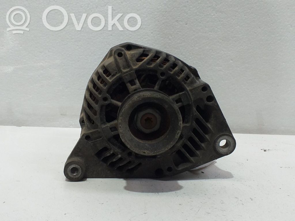 Audi A4 S4 B5 8D Generatore/alternatore
