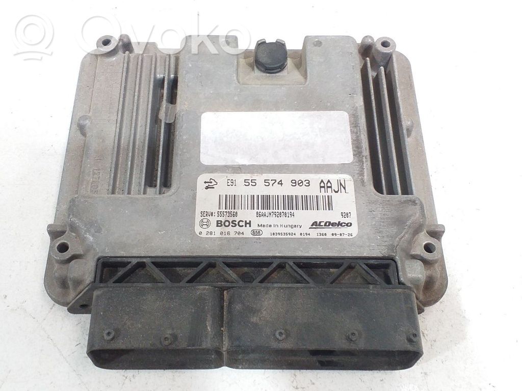 Unidad de control/módulo del motor   0281016704