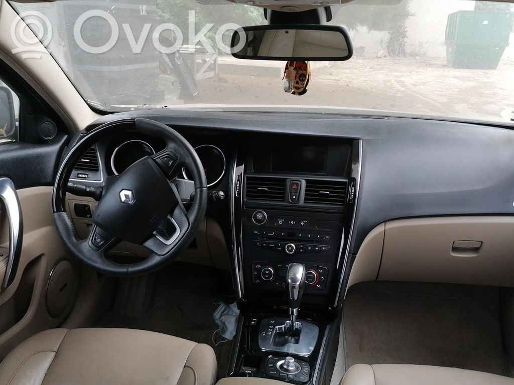 Renault Latitude (L70) Airbag dello sterzo