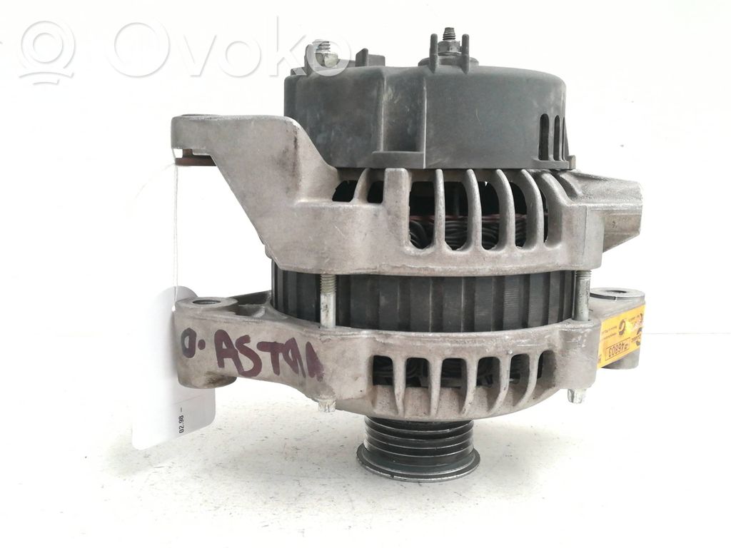 Opel Astra G Alternador 