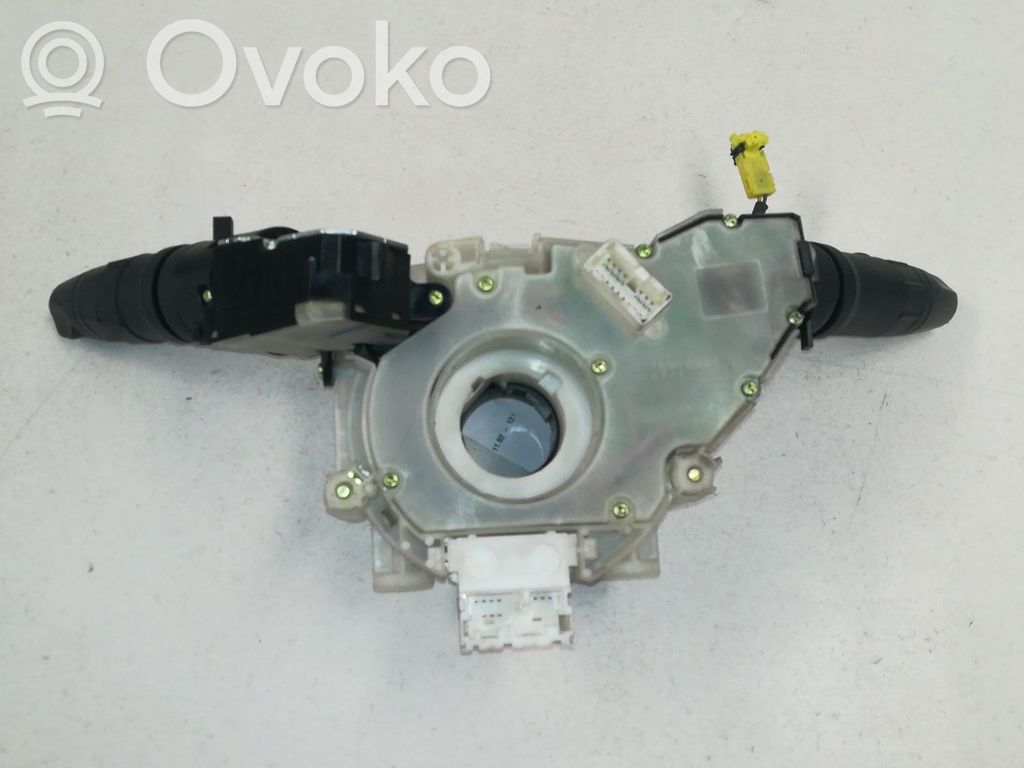 Nissan Micra Comutator/buton multifuncțional