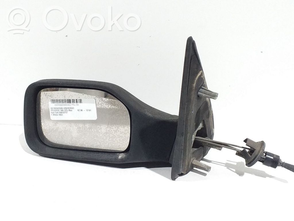 Peugeot 106 Oglindă electrică ușă față 