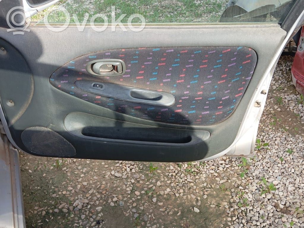 Hyundai Lantra II Panou tapițerie ușă față