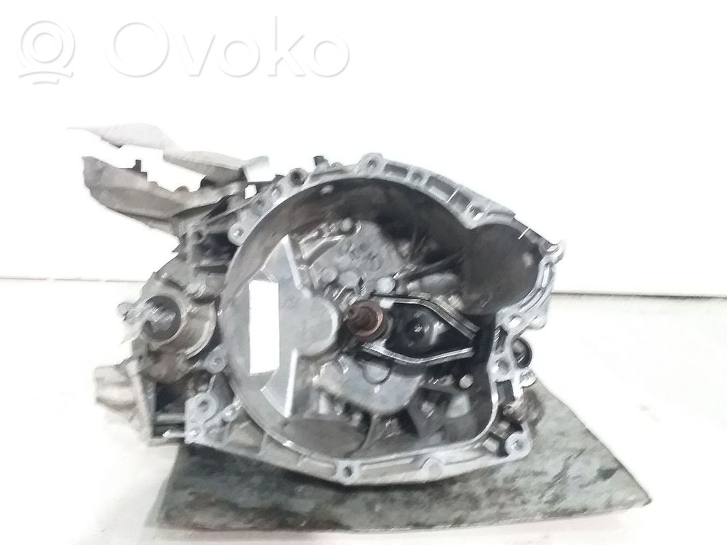 Peugeot 407 Scatola del cambio manuale a 5 velocità 