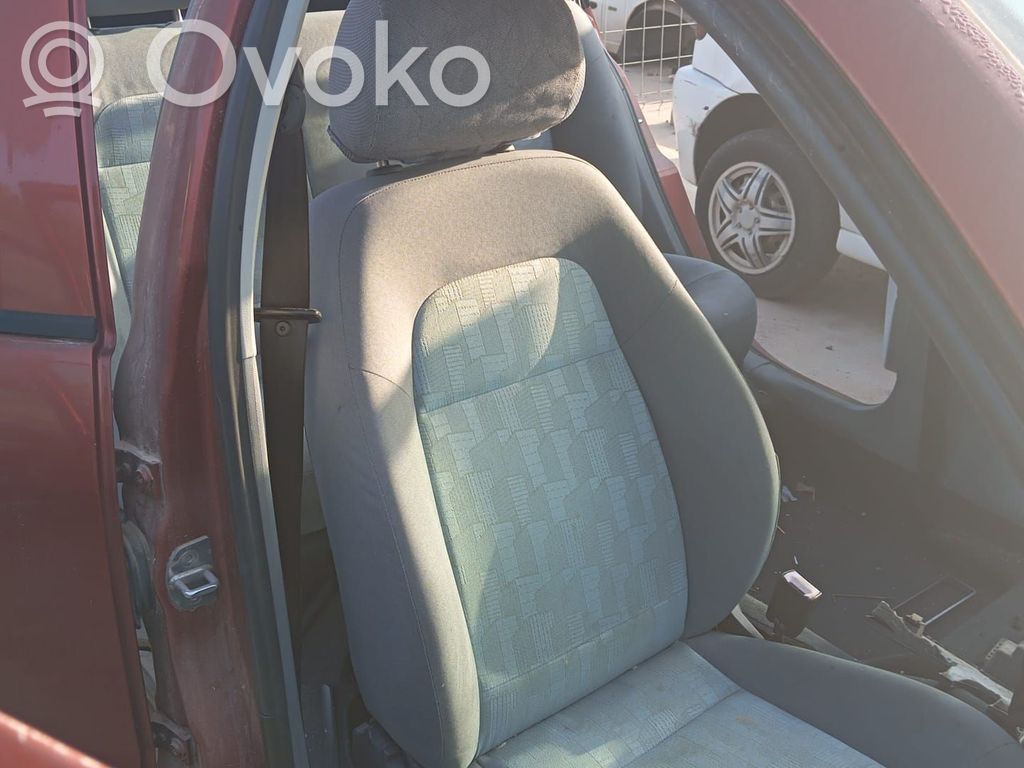 Skoda Fabia Mk1 (6Y) Fotel przedni pasażera 