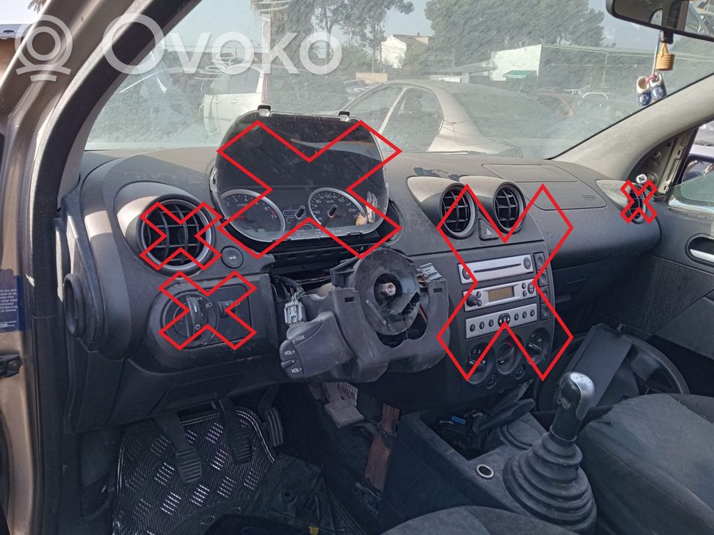 Armaturenbrett Cockpit