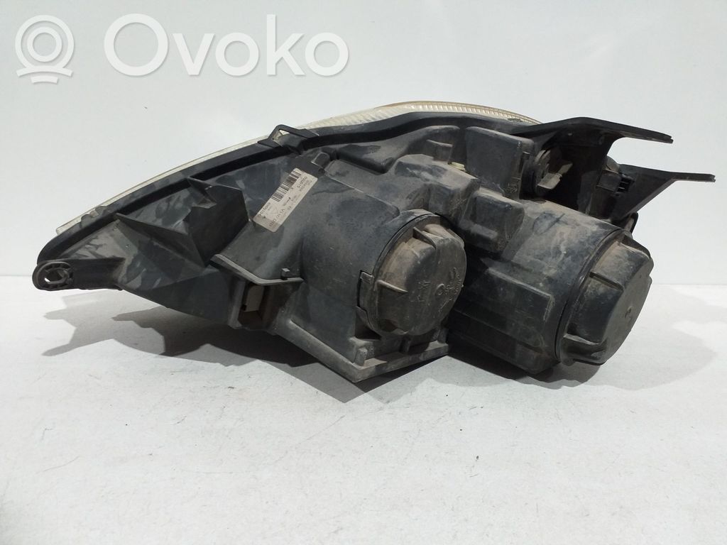 Citroen C8 Scheinwerfer 