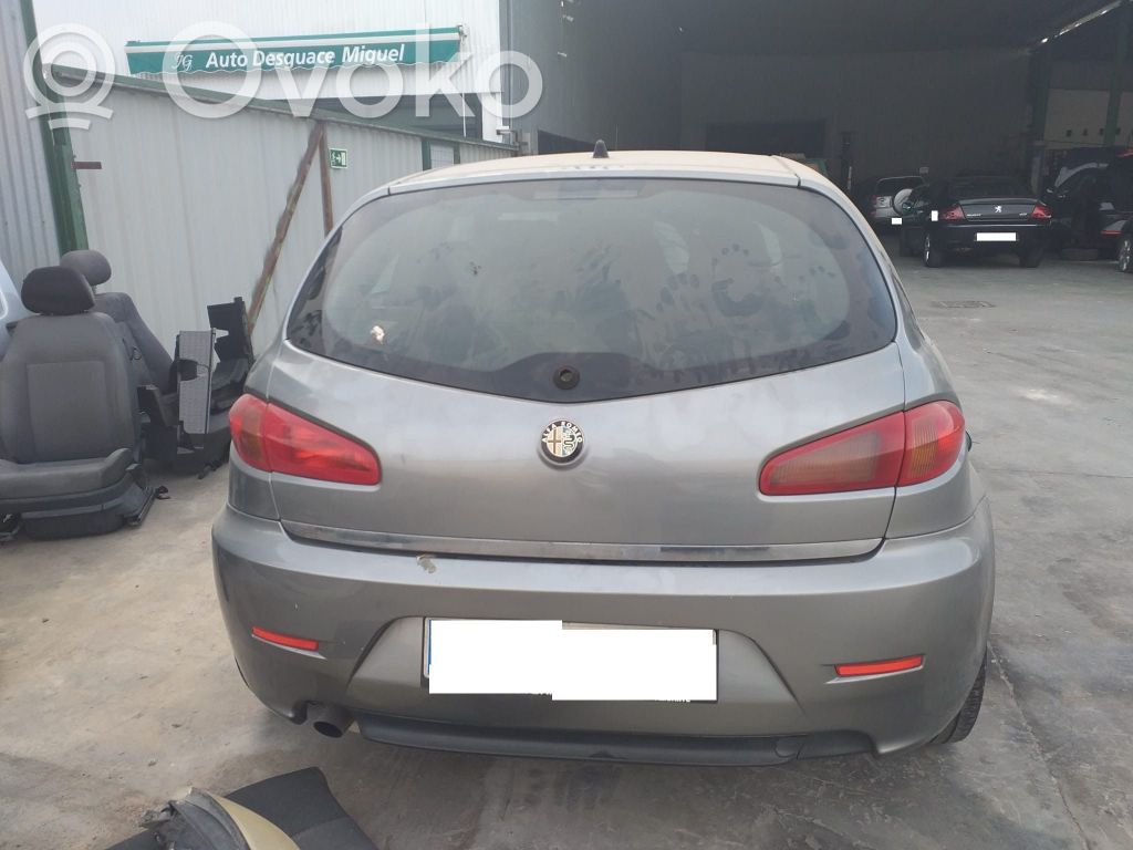 Alfa Romeo 147 Lampă spate în caroserie 