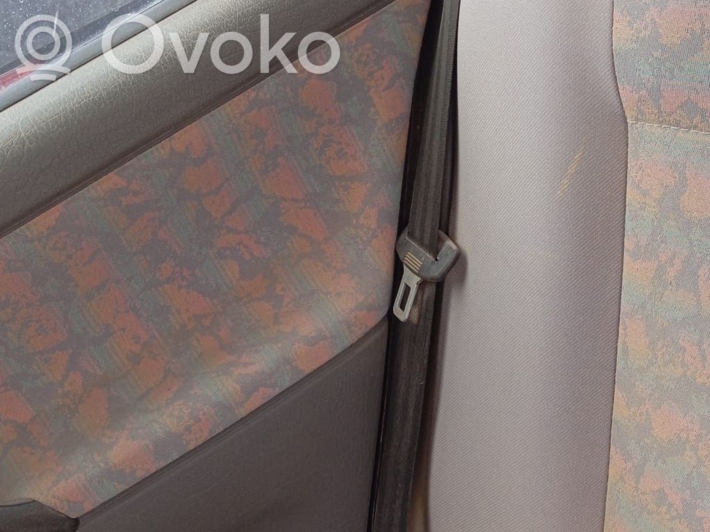 Volkswagen Polo III 6N 6N2 6NF Centură spate 
