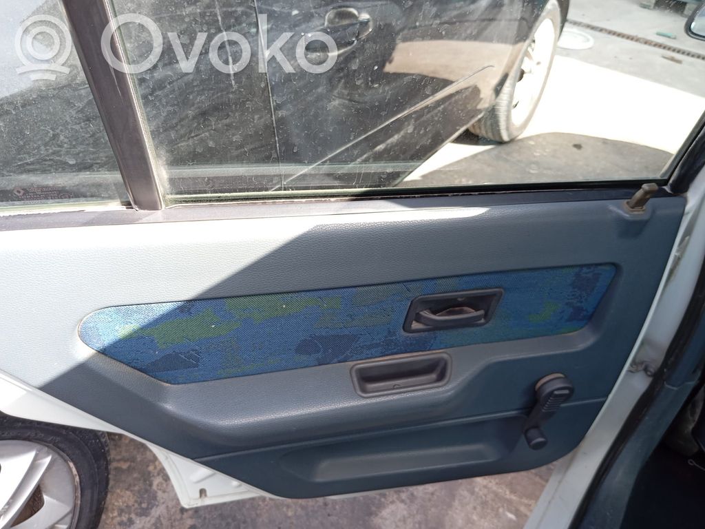 Renault Clio I Macara geam spate manuală