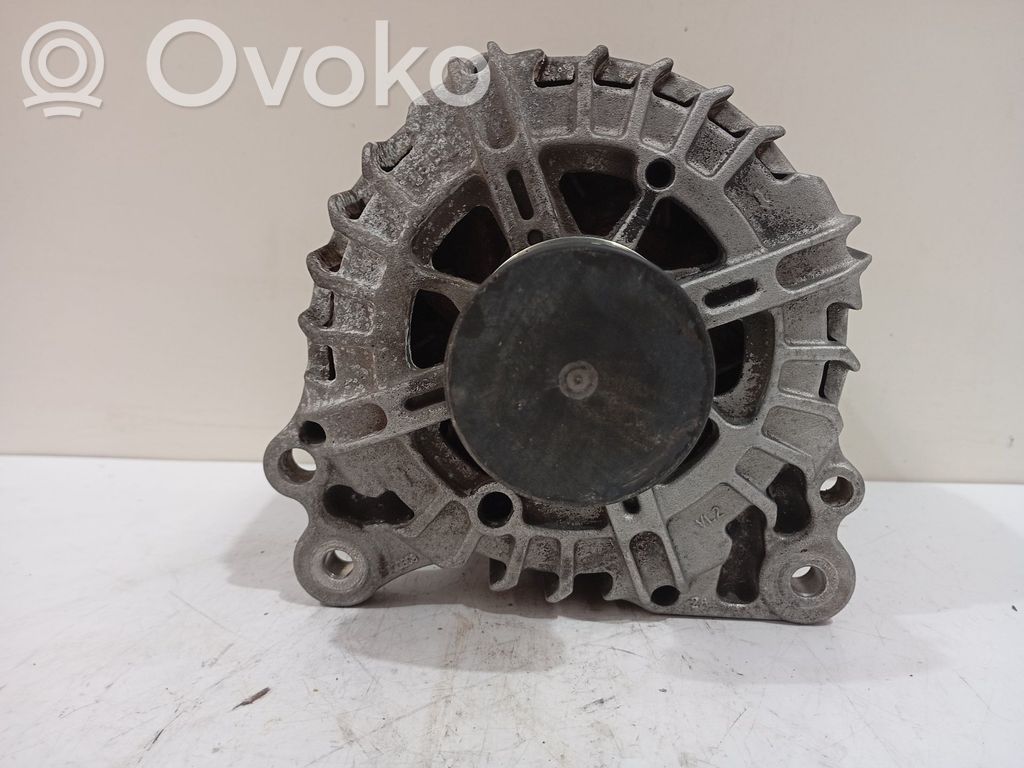 Lichtmaschine   03C903025D