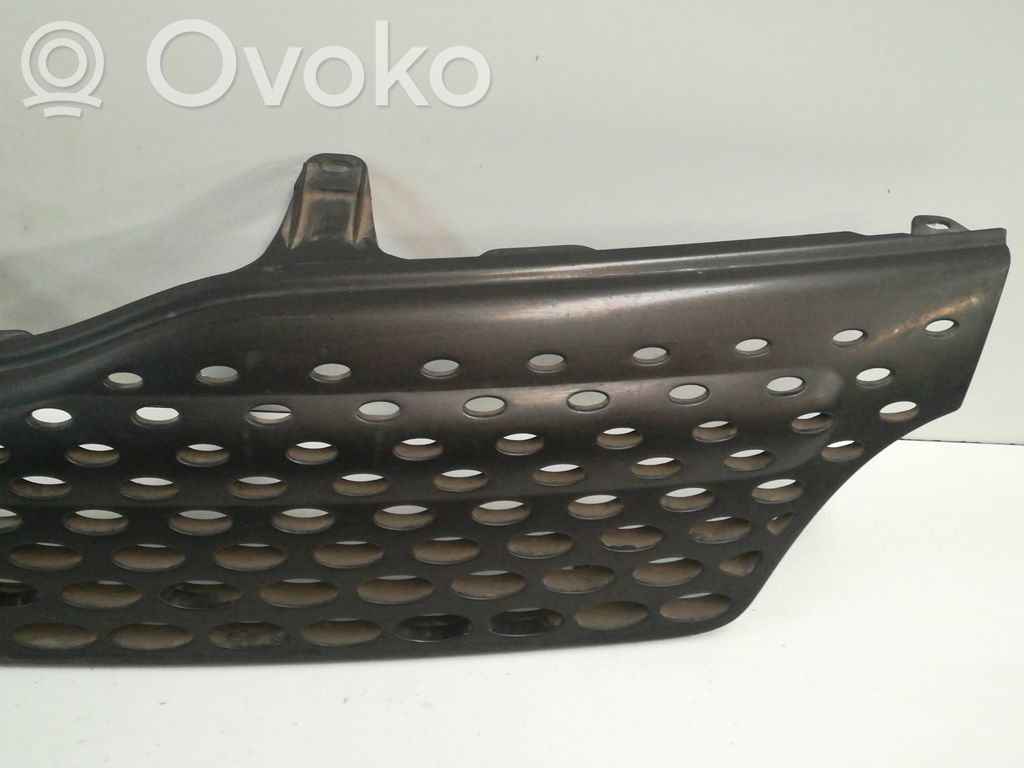 Toyota Yaris Kühlergrill