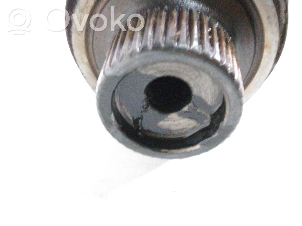 Audi A4 S4 B8 8K Półoś przednia 