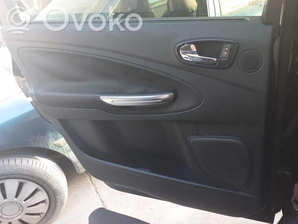 Ford Galaxy Ręczny podnośnik szyby drzwi tylnych 