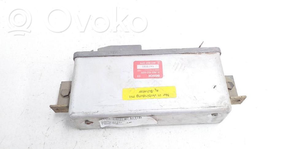Audi V8 Unidad de control/módulo del ABS