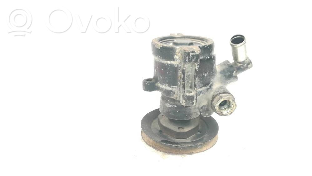 Audi V8 Bomba de dirección hidráulica 