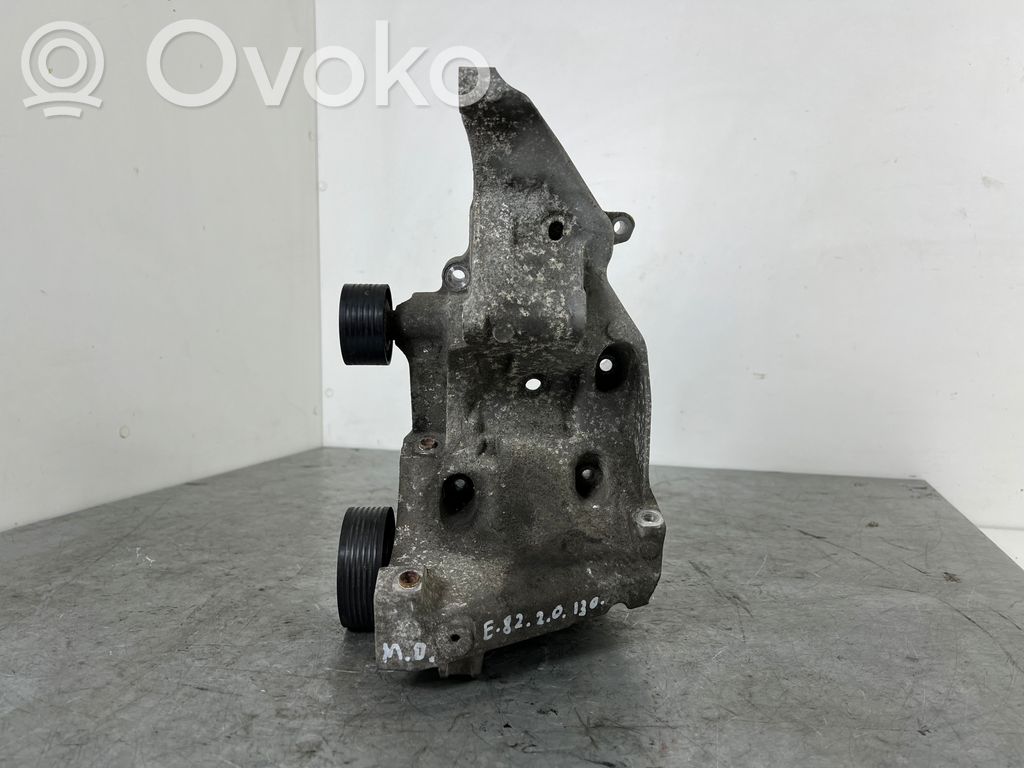 BMW 1 E82 E88 Generator/alternator bracket 