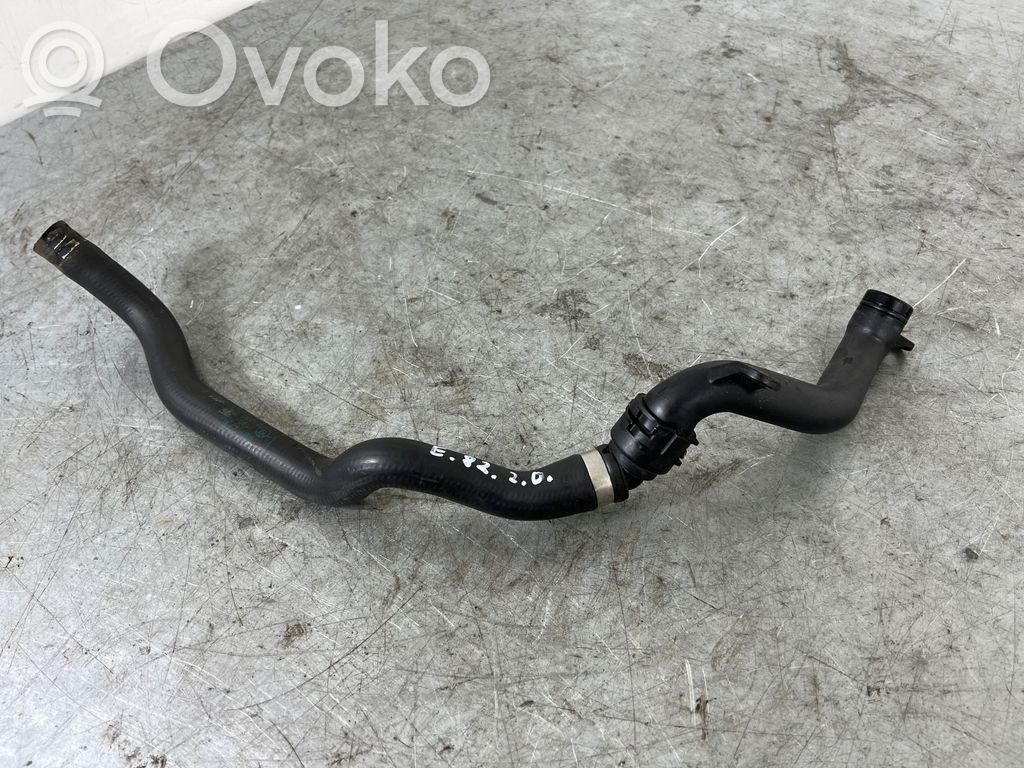 BMW 1 E82 E88 Engine coolant pipe/hose 
