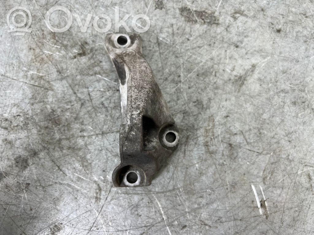 BMW 1 E82 E88 Fuel pump bracket 