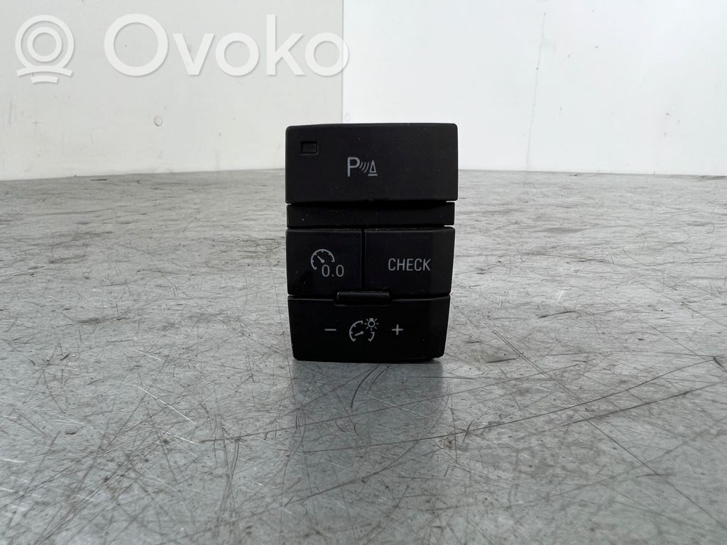 Audi Q7 4L Panel lighting control switch 