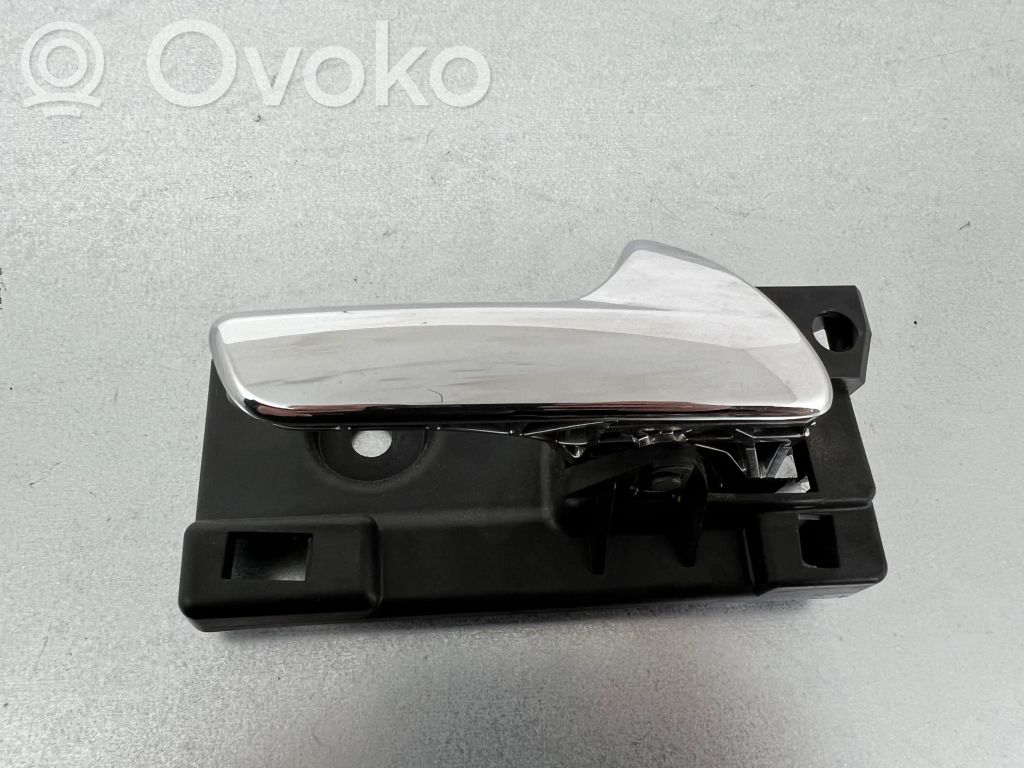 Jeep Grand Cherokee Manecilla interna puerta delantera 