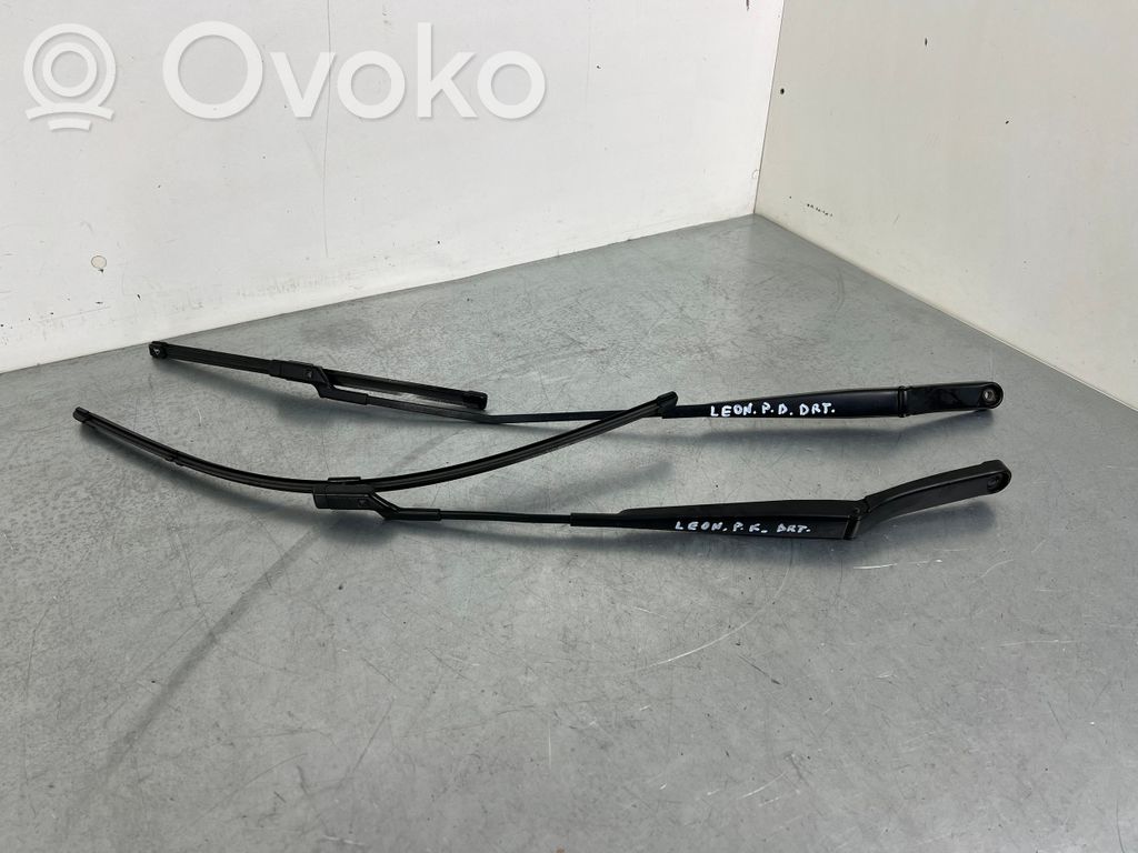 Seat Leon (5F) Wischerarm vorne 