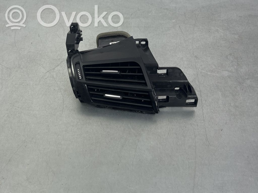 BMW X5 F15 Boczna kratka nawiewu deski rozdzielczej 