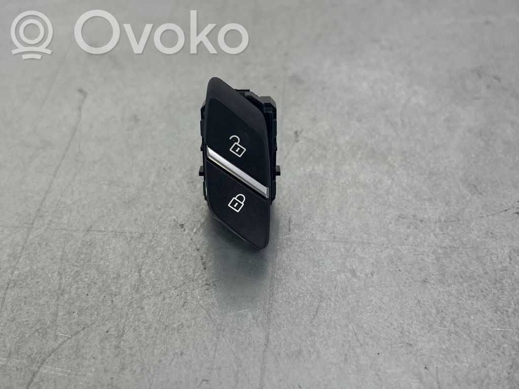 Central locking switch button   9350442